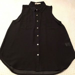 Sleeveless button up summer shirt